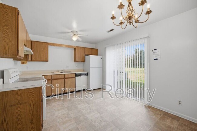 Foto del edificio - 2724 Peach St