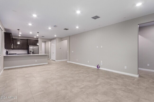 Foto del edificio - 4211 S 97th Ave