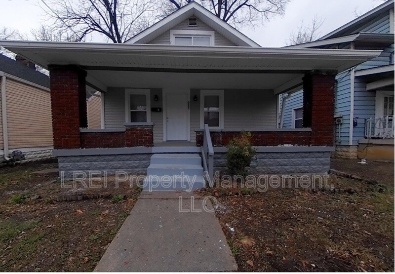 Primary Photo - 3502 Garland Ave