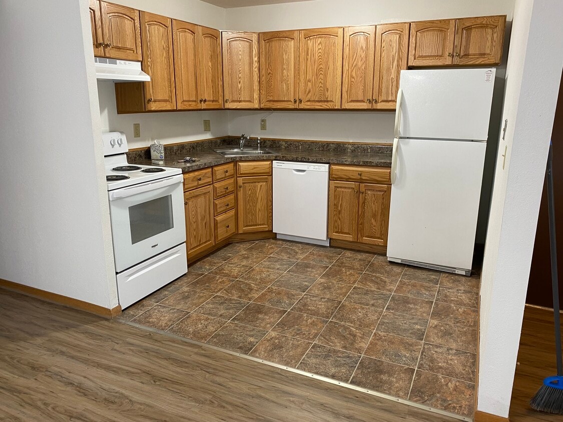Primary Photo - Northland Park Apartments