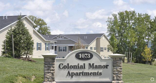 Foto del edificio - Colonial Manor Apartments