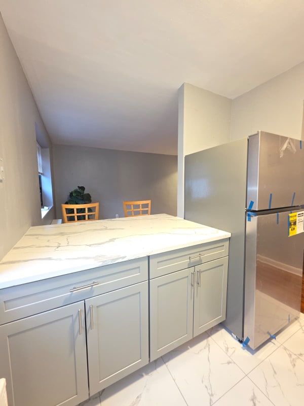 Building Photo - 165 Vroom St