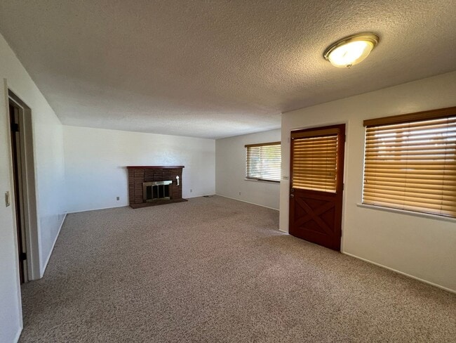 Building Photo - 2280 Del Norte St