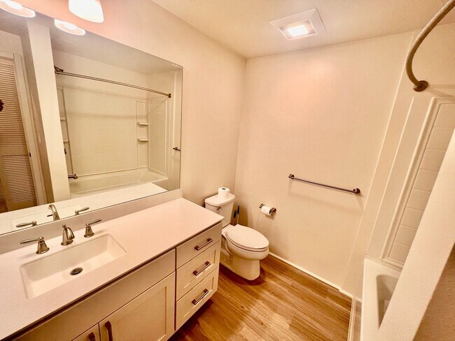 Foto del edificio - Available now in Ho‘opili! – 1 BR/1 BA with 2 Tandem Parking