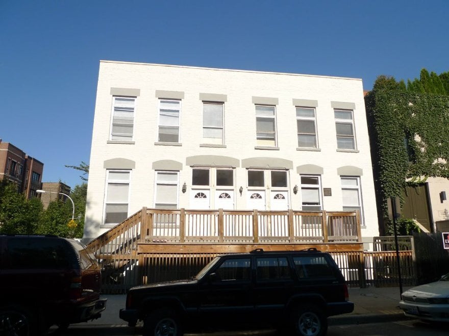 Primary Photo - 1318 N Wood St