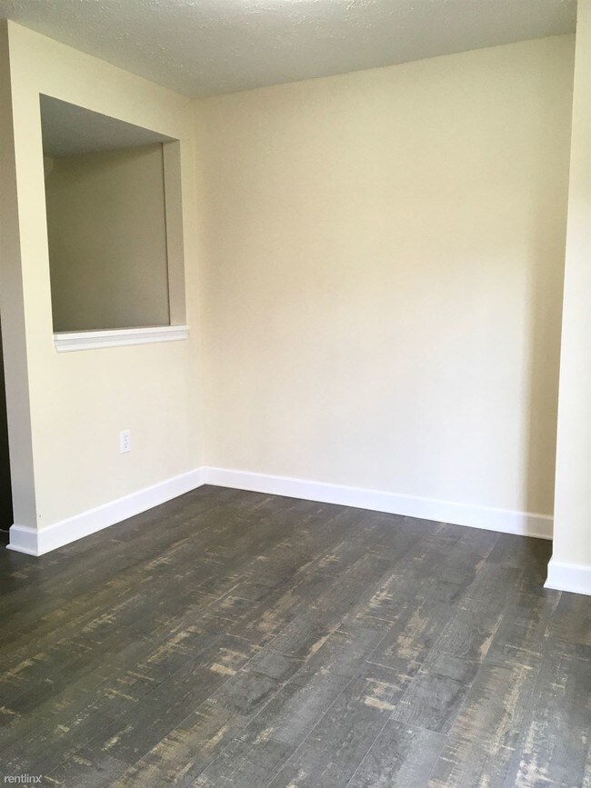 Building Photo - 3 br, 1.5 bath House - 1006 Westshore Dr
