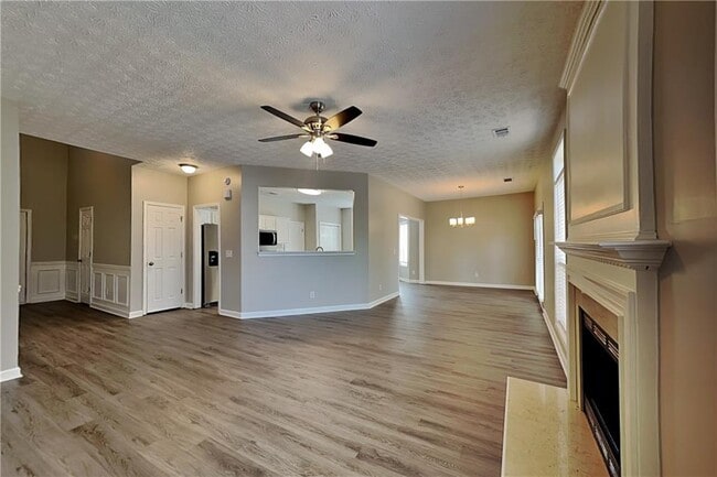 Building Photo - 263 Colony Center Dr