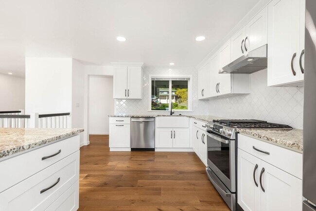 Foto del edificio - 16615 NE 87th St