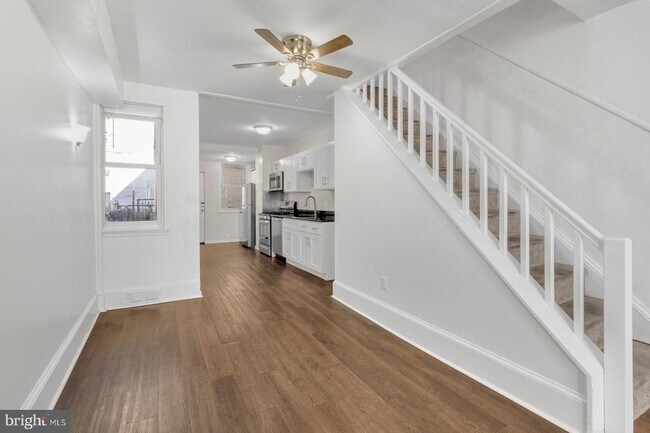 Foto del edificio - 2577 E Huntingdon St