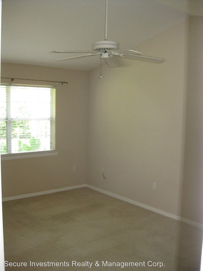 Building Photo - 2 br, 2 bath House - 3221 NW 103 Dr