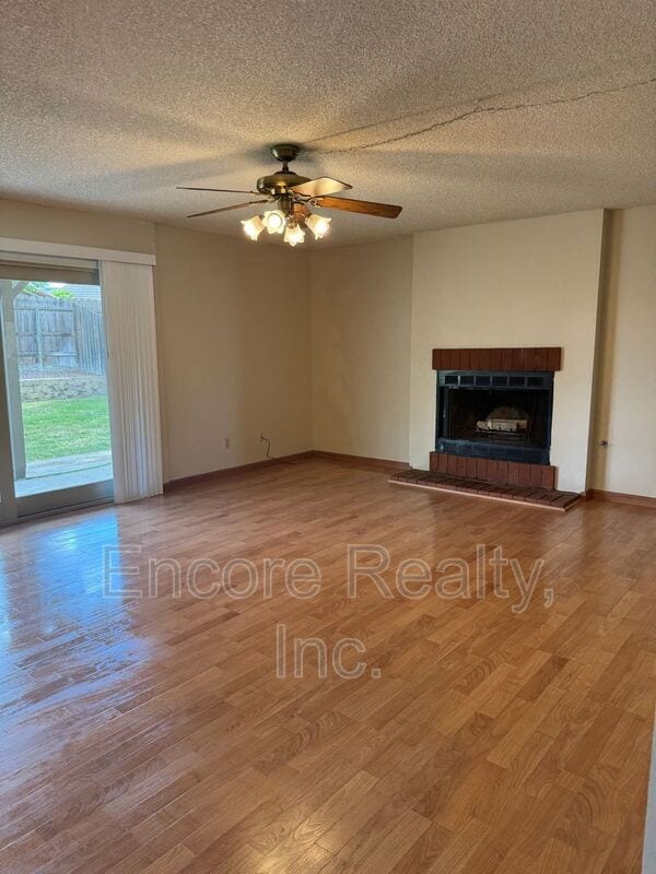 Building Photo - 430 Windrose Way