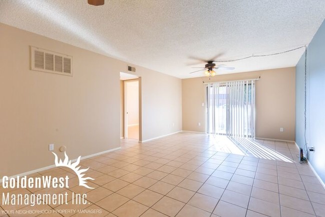 Foto del edificio - Spacious 2Bdm 2Ba Condo at LakeBrook Villas