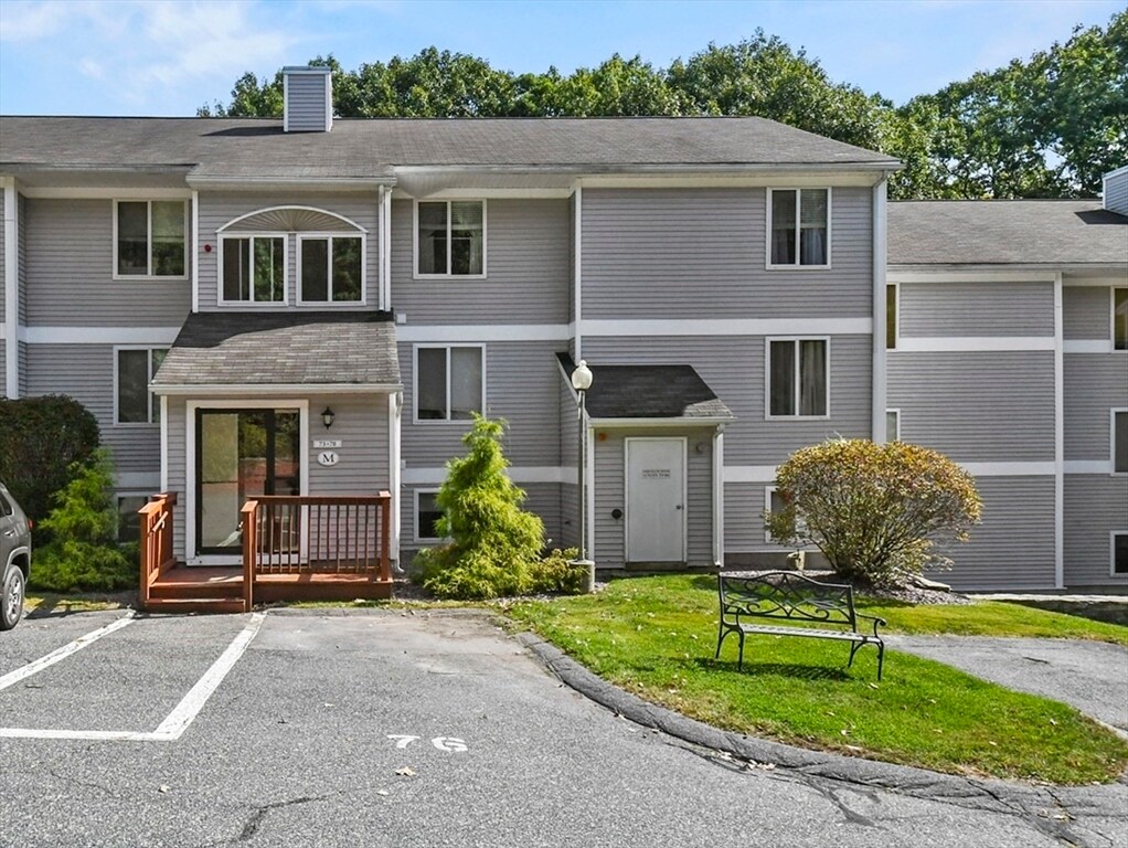 Primary Photo - 330 Sunderland Rd