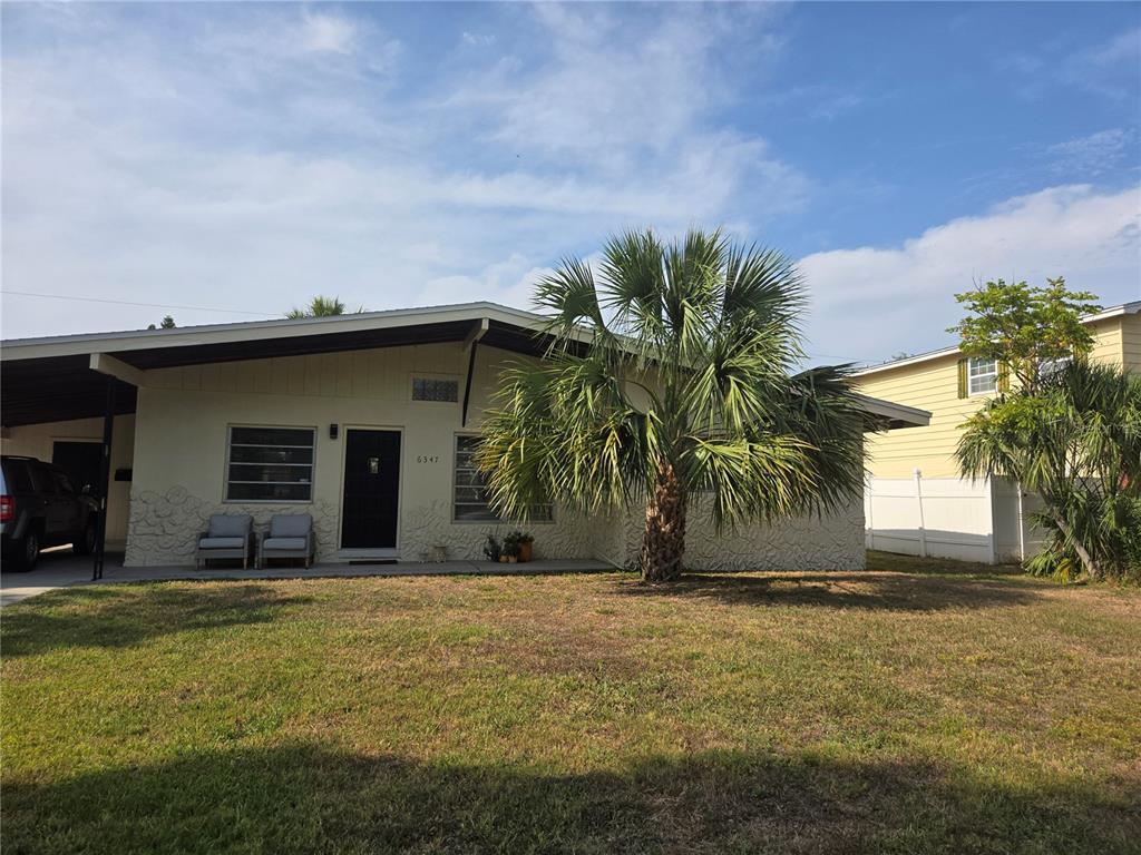 Foto principal - 6347 13th Ave N
