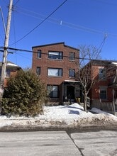 Building Photo - 59 Concord St N