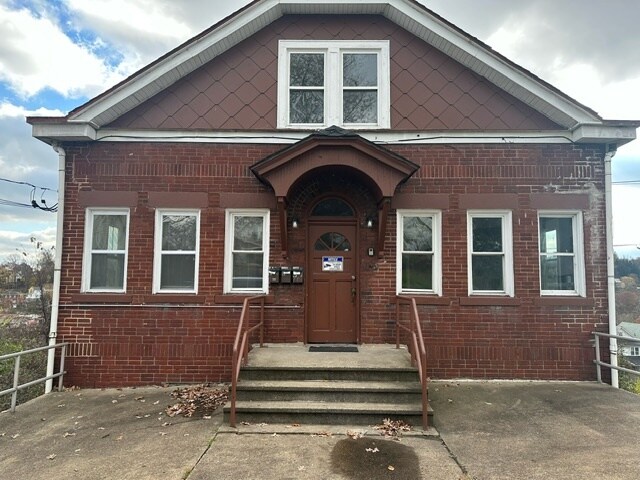 Foto principal - 726 Large Ave