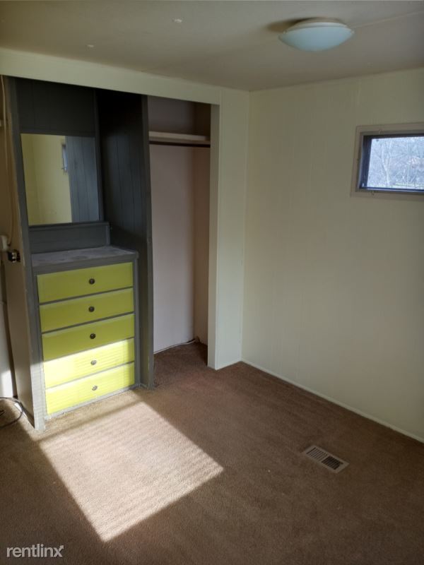 450 Foot of Ten Rd, Duncansville, PA 16635 House Rental in