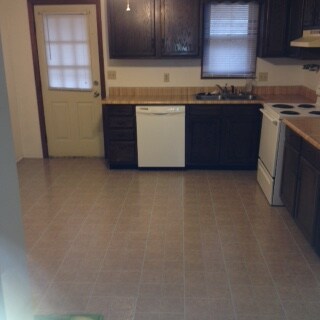 Primary Photo - 109 Lakeview Dr