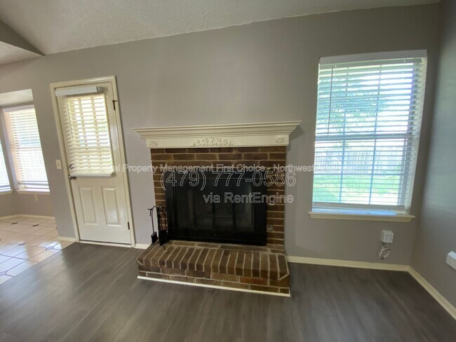 Foto del edificio - 3168 Shale St