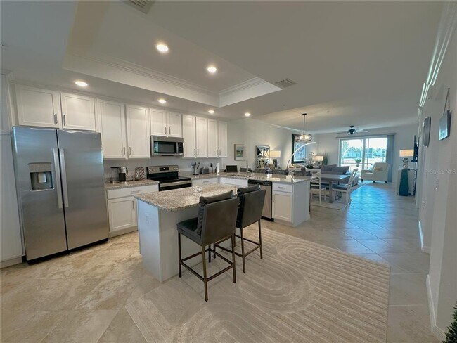 Foto del edificio - 14040 Heritage Landing Blvd