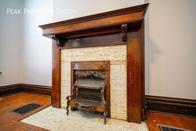 Foto del edificio - 85-91 W. First Avenue-2 Bedroom