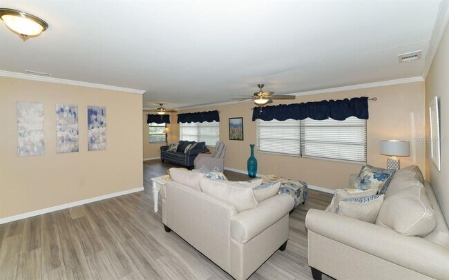 Building Photo - 3301 Vivienda Blvd