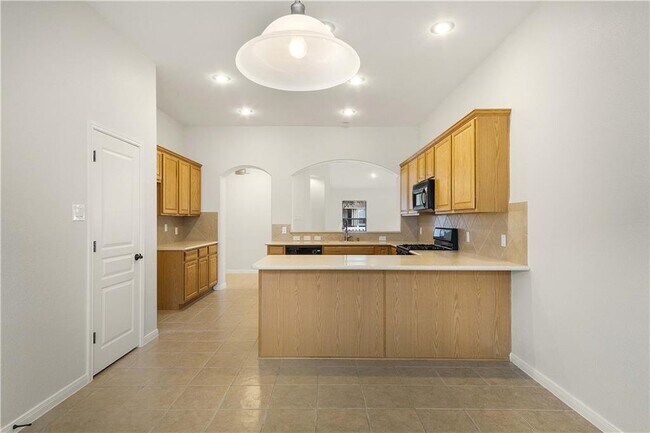 Foto del edificio - 1510 Discovery Blvd