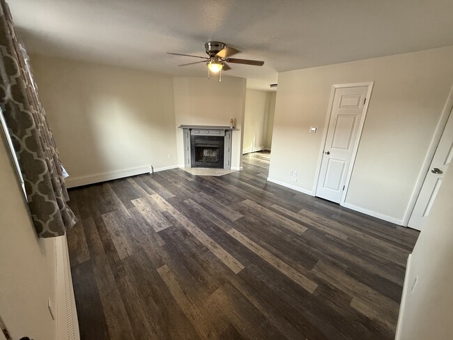 Building Photo - 824 37th Ave Ct