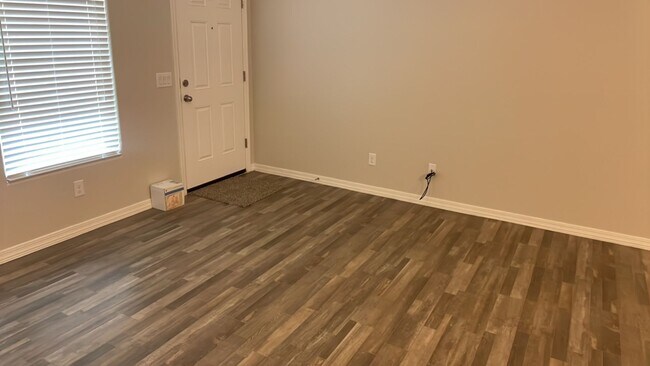 Foto del edificio - Charming 3 bed 2 bath in Casa Grande!