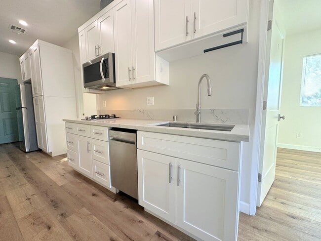 Cute 2bd/2ba unit near USC and within DPS/... - Cute 2bd/2ba unit near USC and within DPS/... Apartment