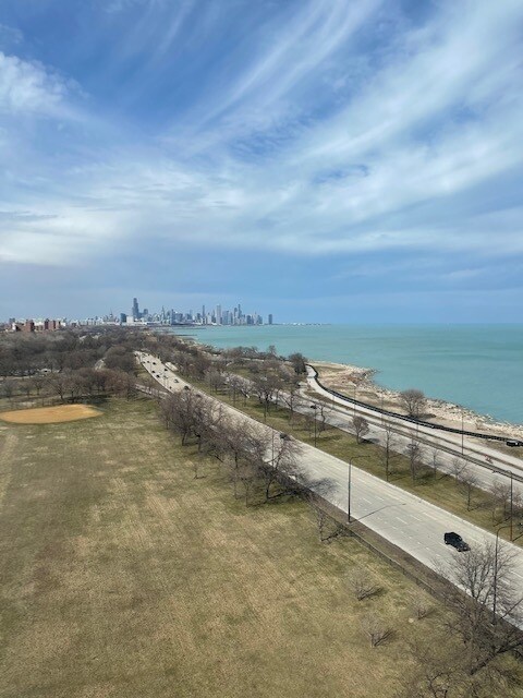 Building Photo - 4800 S Chicago Beach Dr