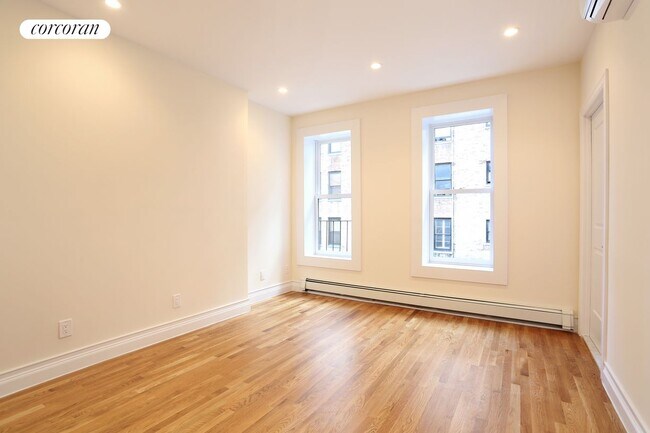 Foto del edificio - 116 E 91st St