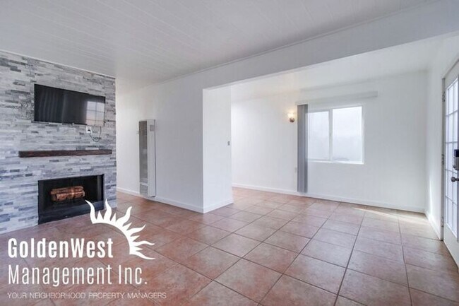 Building Photo - Modern 3Bdm 1Ba Home in Friendly Point Lom...