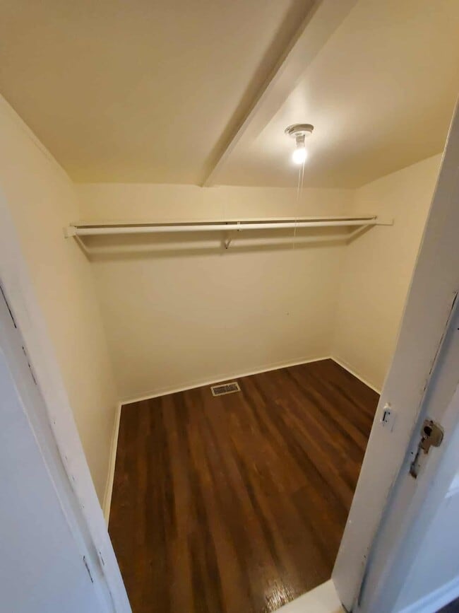 Foto del edificio - 3476 Winchester Ave