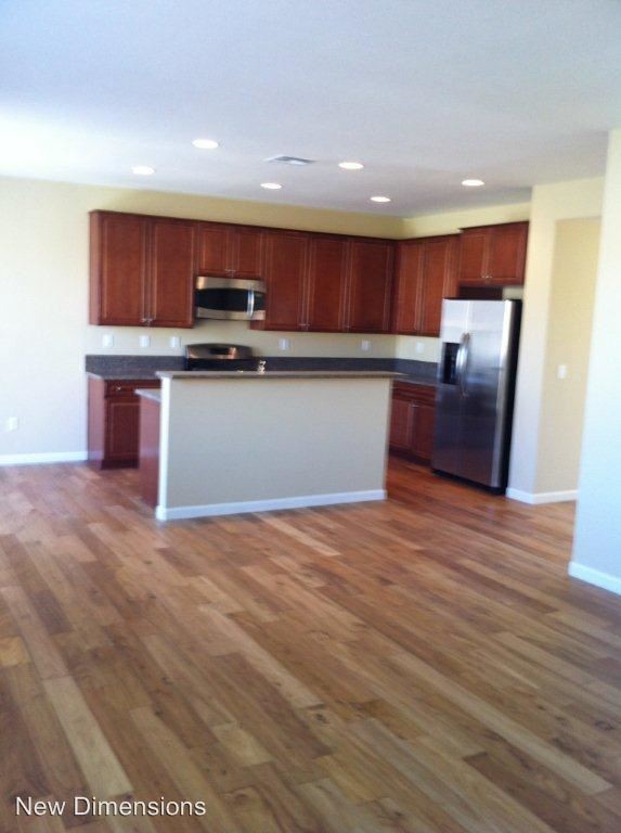 Foto del edificio - 2660 Peavine Creek Rd