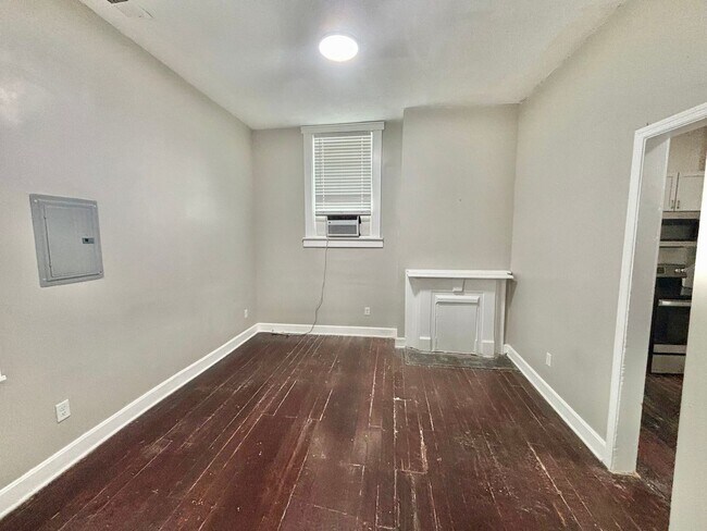 Foto del edificio - 1206 S Preston St