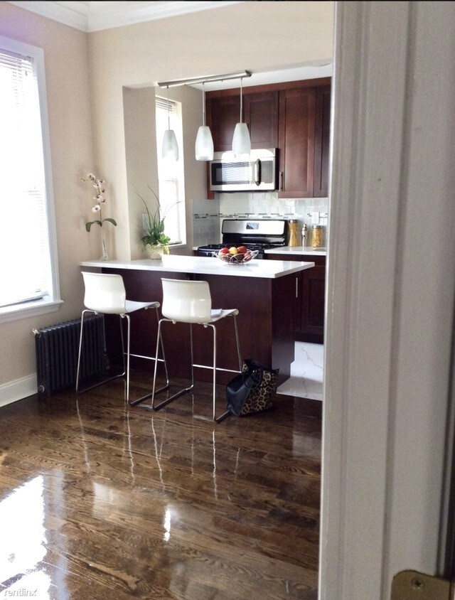 Foto principal - 4849 47th St