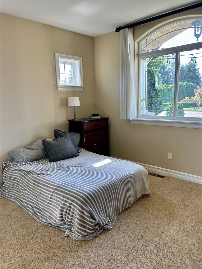 Foto del edificio - 1454 Bradley Meadows Ln