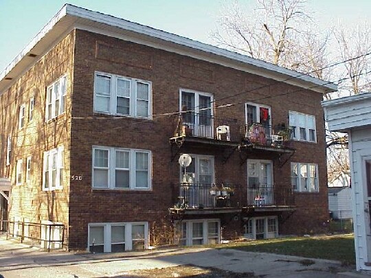 Edificio Photo-Rear - 920 N Church St