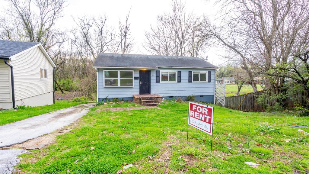 Photo - 801 Biddle St