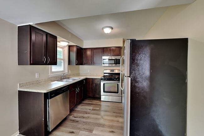 Foto del edificio - 452 N Alexander St