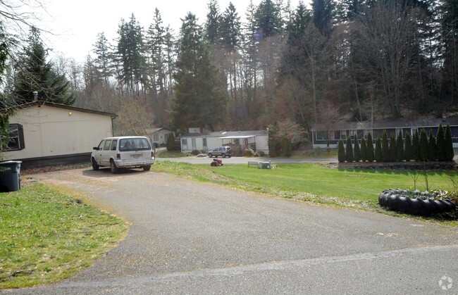 Building Photo - Lake Bowman Mobile Home Park