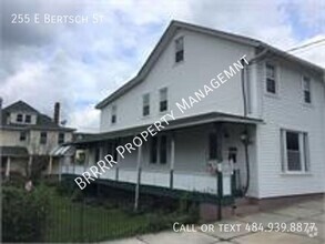 Building Photo - 255 E Bertsch St