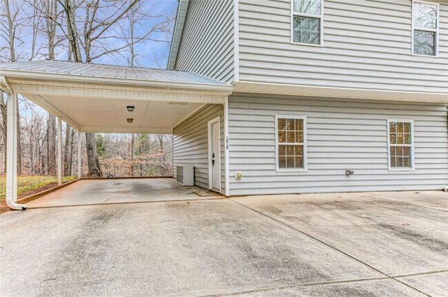 Foto del edificio - 2535 Hickory Rd