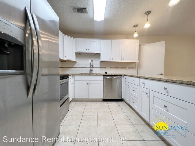 Foto del edificio - 3 br, 2 bath House - 1120 Coral Drive