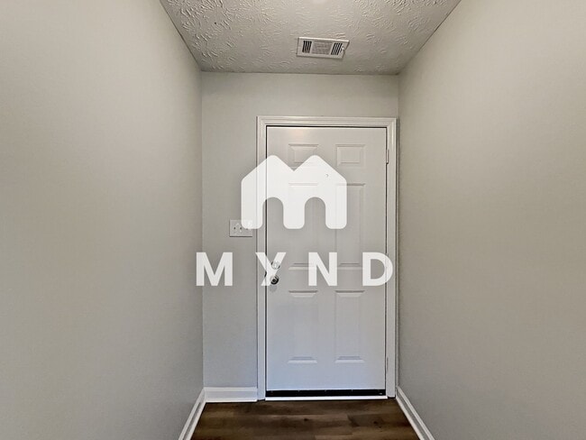 Building Photo - 100 Summerfield Dr
