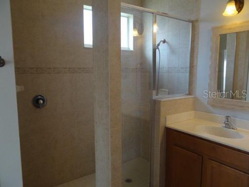 Building Photo - 2811 Suncoast Lakes Blvd