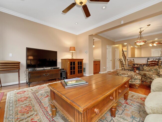 Foto del edificio - 4228 Harrington Ln