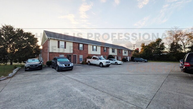 Building Photo - 284 Raleigh Dr