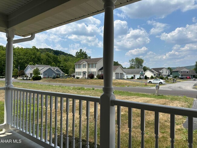 Foto del edificio - 137 Mallard Ln